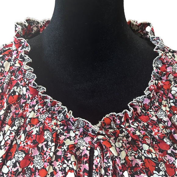 Women Plus 2X Blouse Sanctuary Georgette Red Floral Print Tie Neck Ruffle NWT - Picture 3 of 16